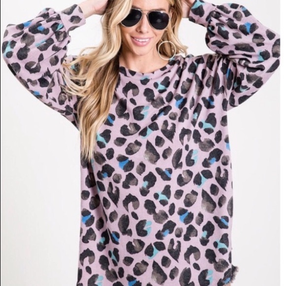 Soft knit leopard print top - Picture 5 of 7